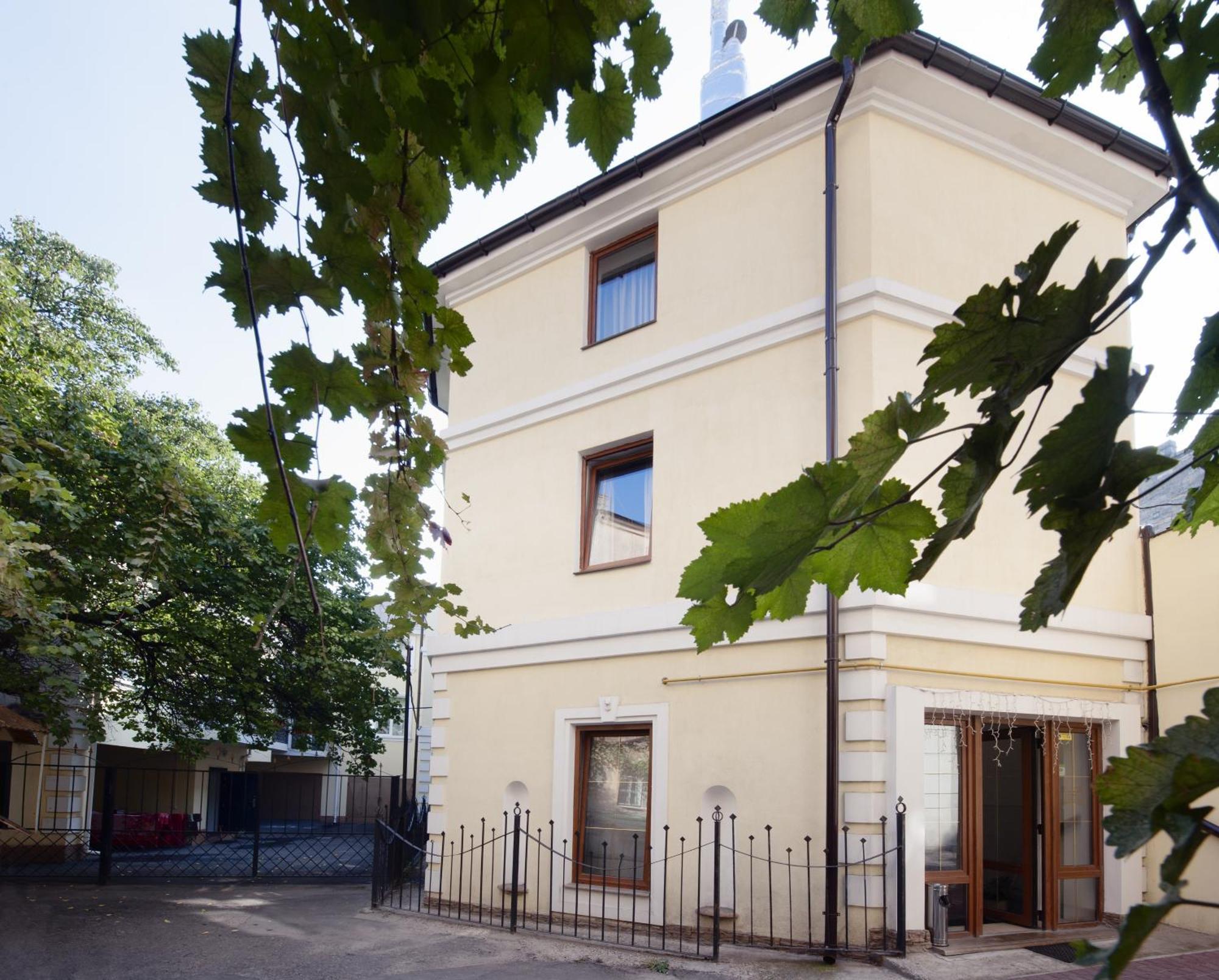 Geneva Park Hotel أوديسا المظهر الخارجي الصورة