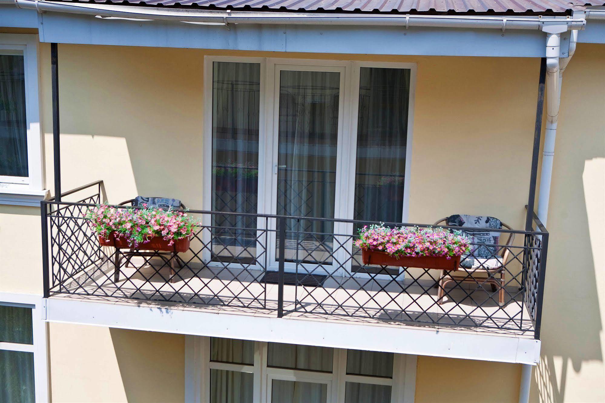 Geneva Park Hotel أوديسا المظهر الخارجي الصورة